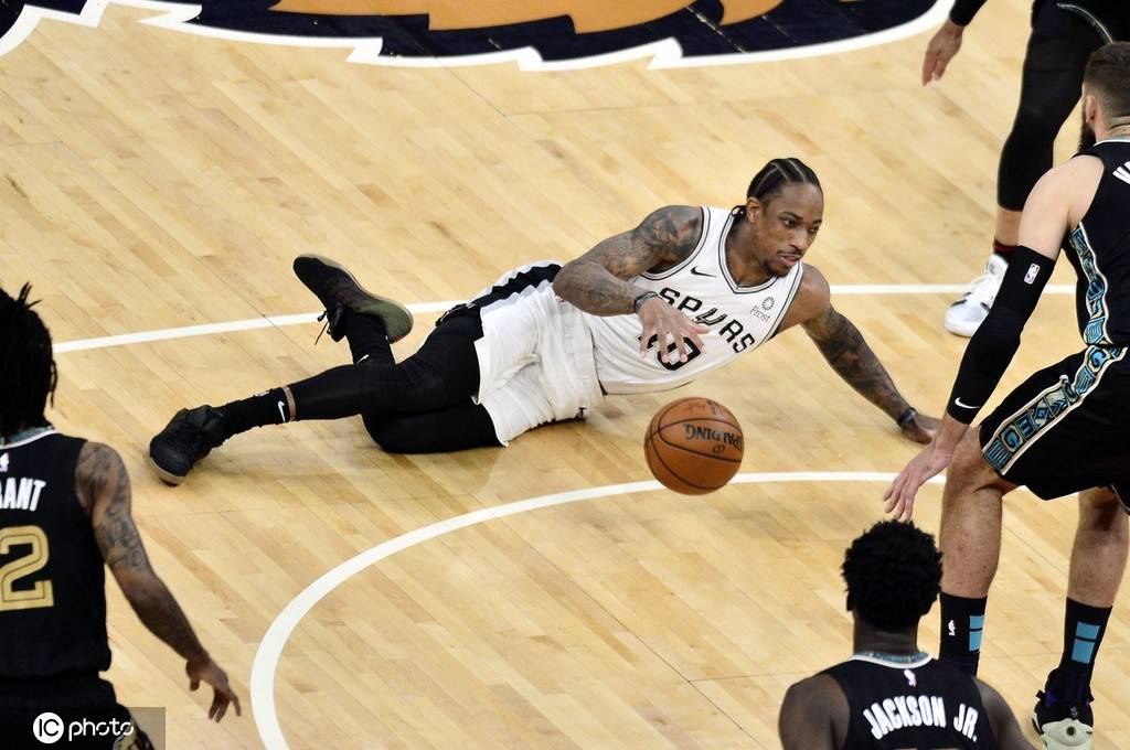 包含重磅！冲刺阶段纽约尼克斯扳平良机风云突变瓦伦西亚今夜手感冰凉，巴黎圣日耳曼围绕足总杯完成体检的词条kaiyun